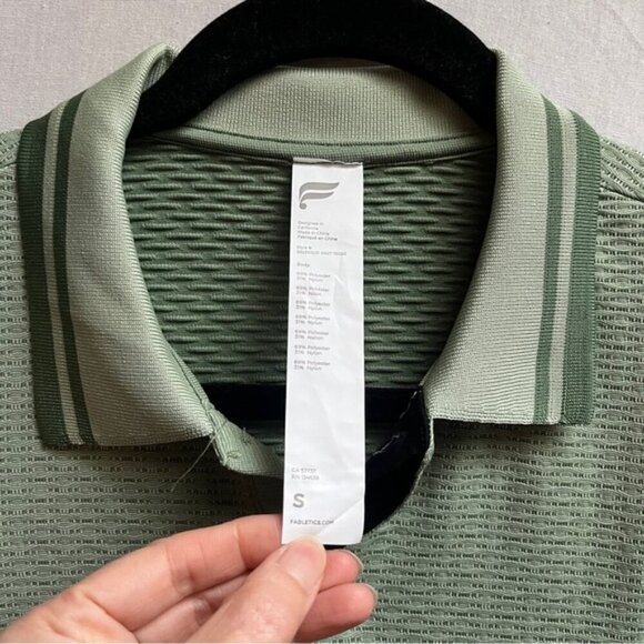 NWT Fabletics The Fairway Golf Polo Sz S - Picture 9 of 11